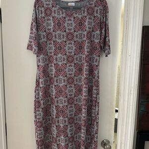 LuLaRoe Gray and Red Geometric Long Sleeve Dress